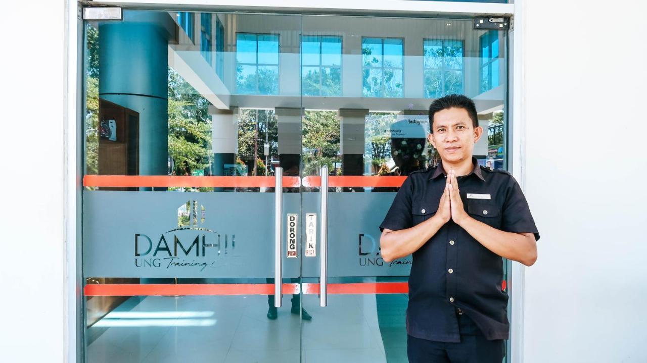 Training Centre Damhil 호텔 고론탈로 외부 사진